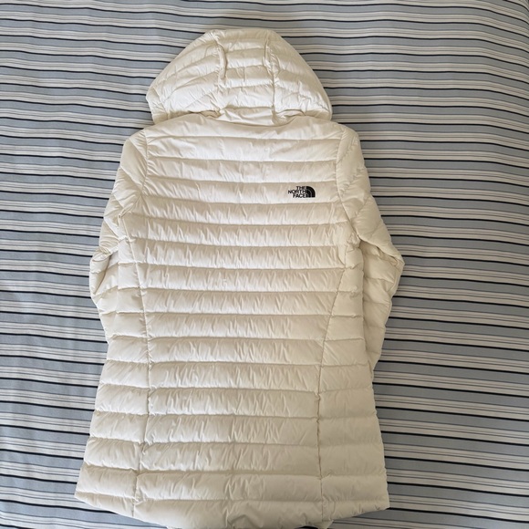 NWT the North Face stretch down hoodie women’s jacket (size 
 XS) - Picture 2 of 4